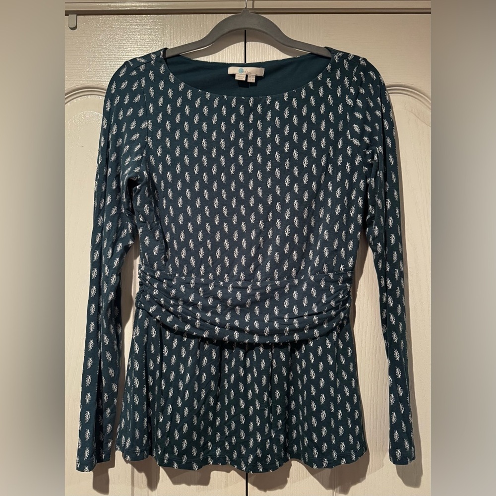 Boden Forest Green with White Pattern Pemplum-Like Blouse - Size 8